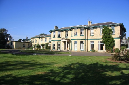 Gosfield School